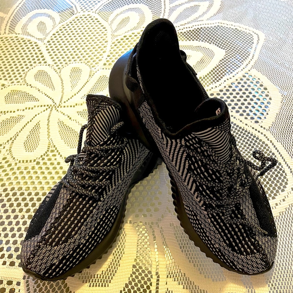 Men’s size 9.5